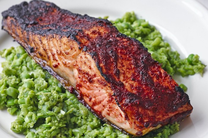 Spicy Salmon Recipe with Pea and Mint Mash